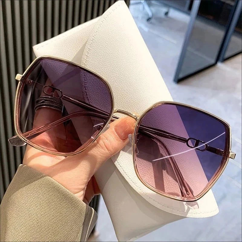 K-Pop Demon Hunters Cosplay Glasses - The Pink Controller