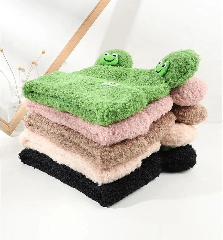 Frog Winter Hat - The Pink Controller 