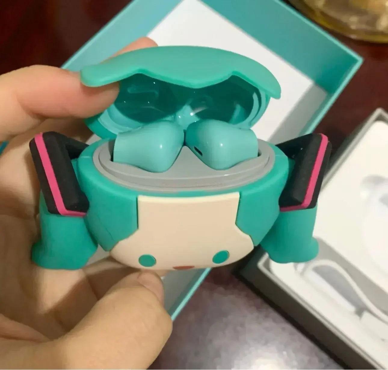 Hatsune Miku Wireless Bluetooth Headphones w/Case - The Pink Controller 