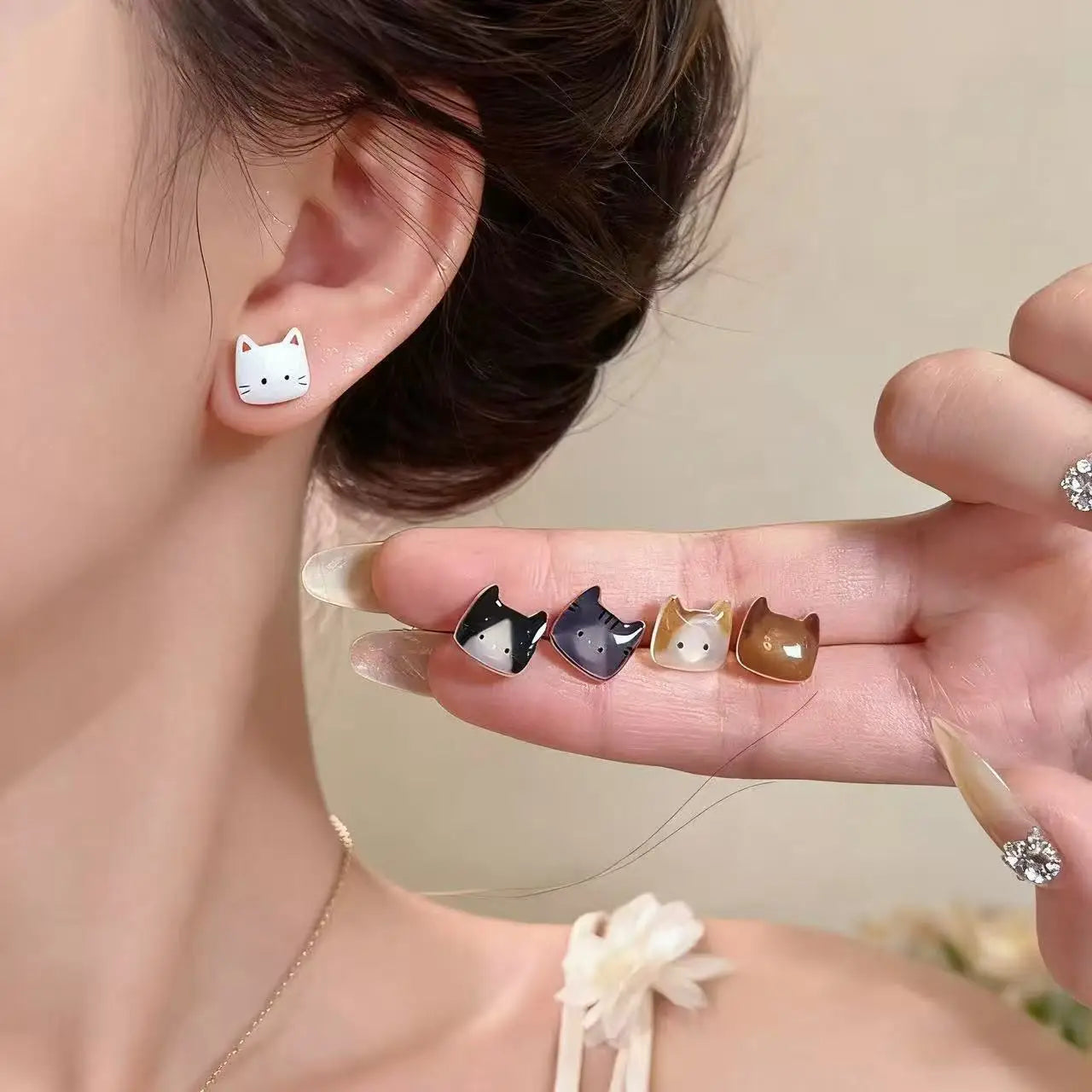Cute Cat Stud Earrings S243247f3bcd74de3ab741e16f50eea08S