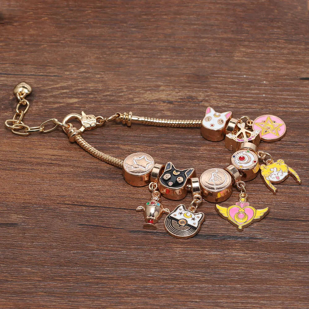 Sailor Moon Charm Bracelet S3dda4a040e05488aaff219ea3ee48d35L
