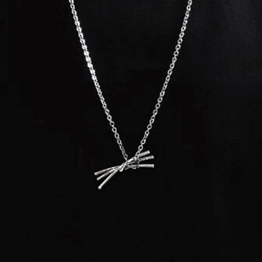 Roronoa Zoro Three Knife Pendant Necklace S775e8656efbb42828932480792f38defp