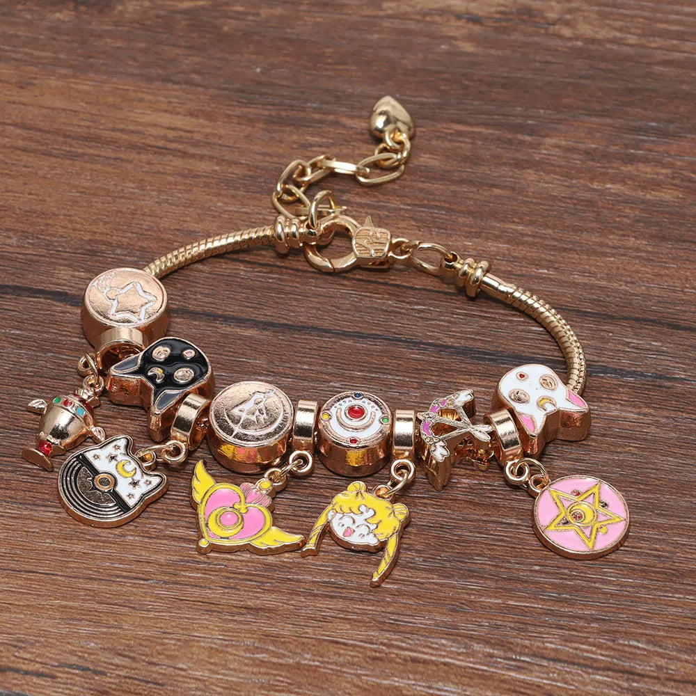 Sailor Moon Charm Bracelet S821acb65c8ae4e8ca44416da7e147c333